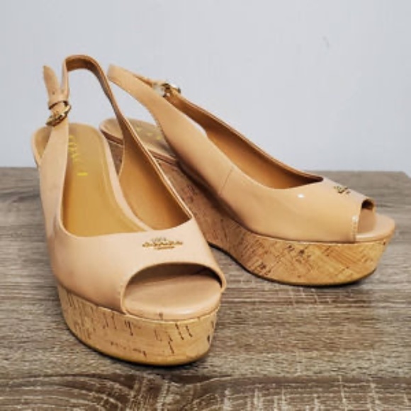COACH • Nude Ferry Patent Leather Cork Wedges Heelz Sz 6.5B - Picture 1 of 1